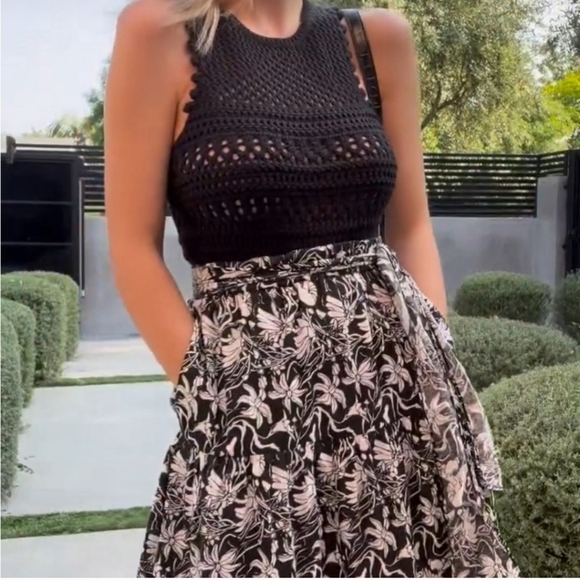 St.Roche, Marilyn Crocheted‎ Tank, Black, Size Medium, NWT! - Picture 3 of 9